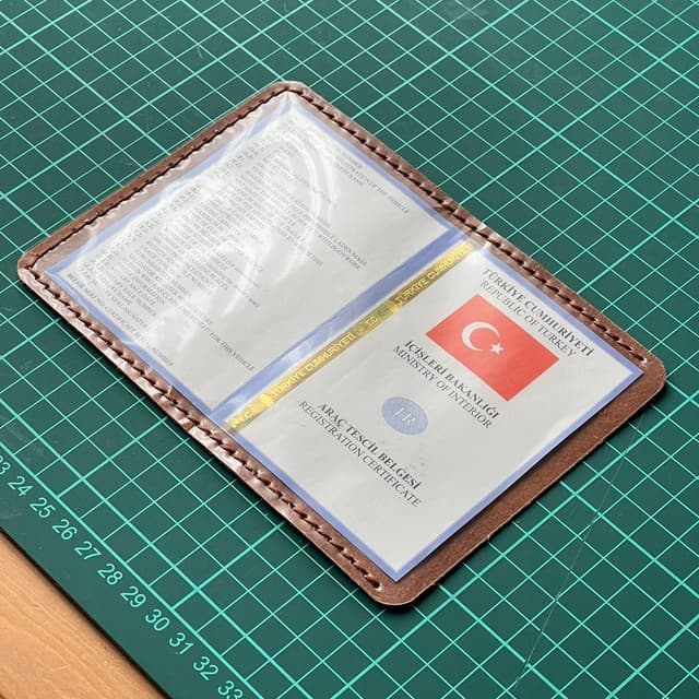 Deri Araç Ruhsatı Kılıfı